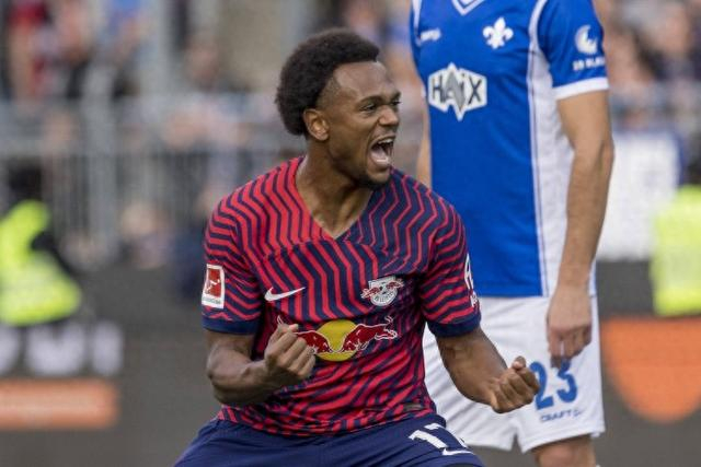  莱比锡发布备战花絮，转会期官宣签约，英超任务艰巨，数据趋势出现新变化