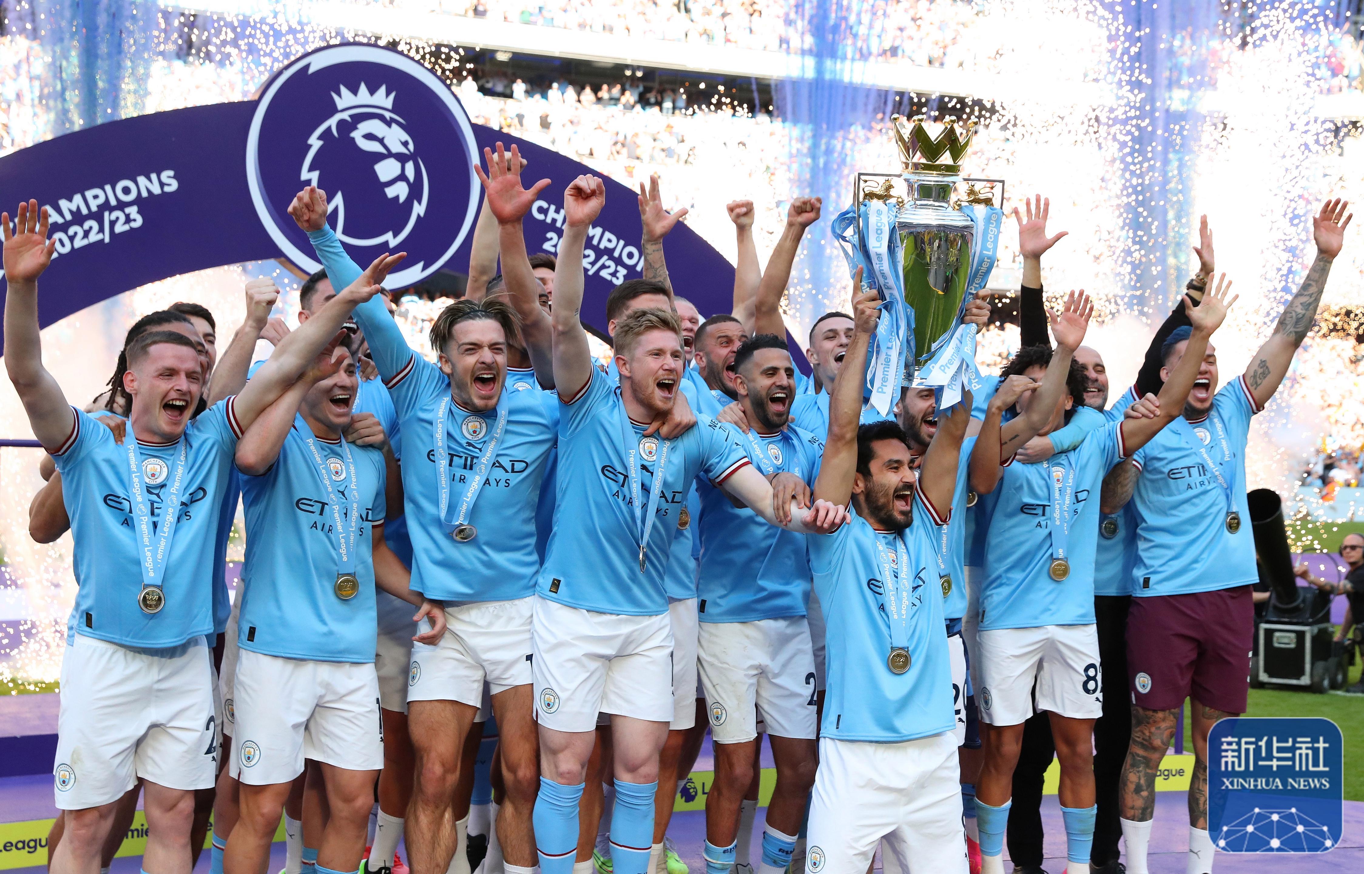 集结日瓦伦西亚备战英超,远射贴柱细节曝光,管理层满意,纪律约束更严格 集结日瓦伦西亚备战英超,远射贴柱细节曝光,管理层满意,纪律约束更严格